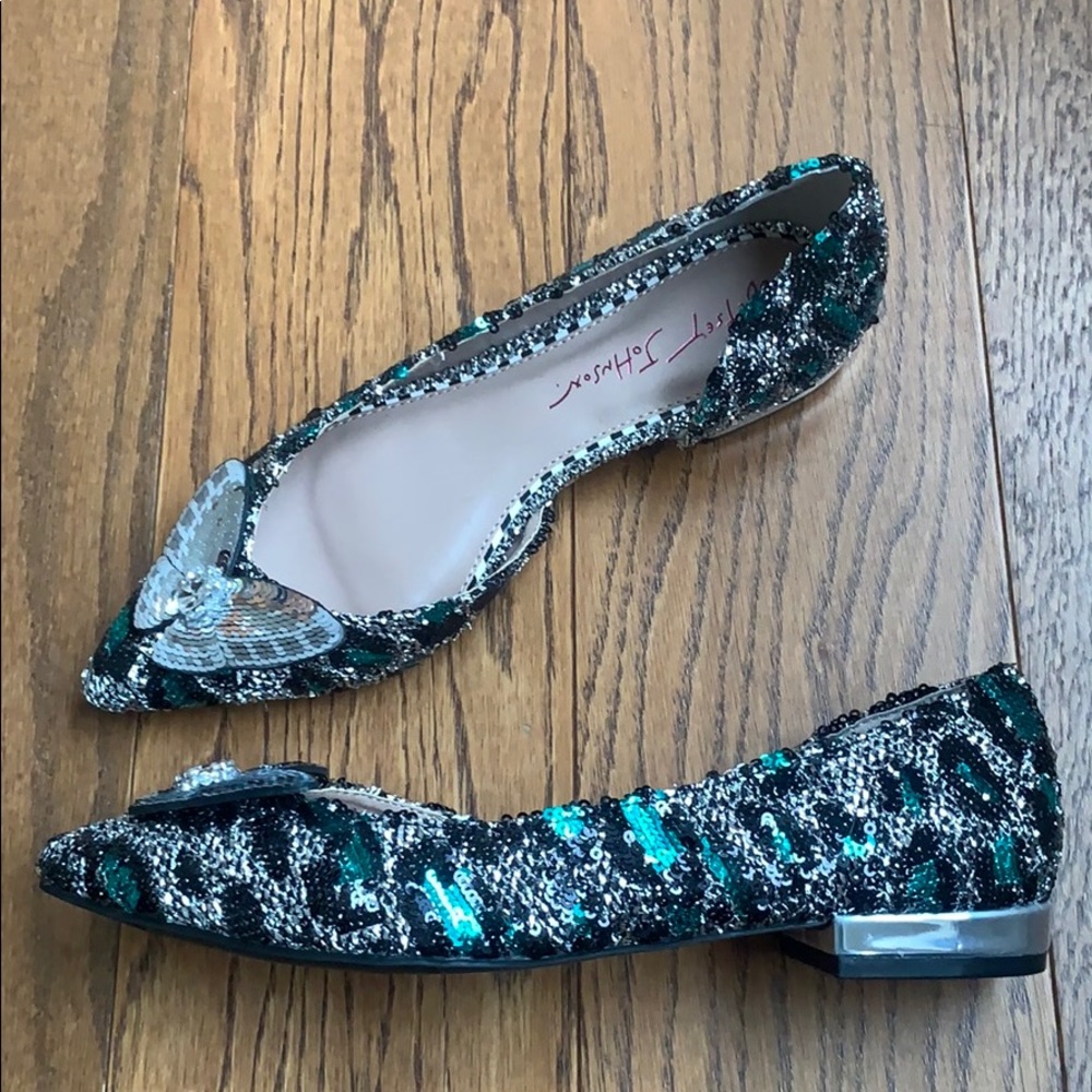 NWOT Betsey Johnson sequin leopard butterfly flats